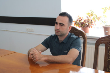 Qəbul zamanı rayon rəhbəri müavinlərin, şöbə müdirlərinin, rayonun idarə, müəssisə və xidmət sahələrinin rəhbərlərinin iştirakı ilə vətəndaşları qəbul edib və onları narahat edən məsələlərlə yaxından tanış olub