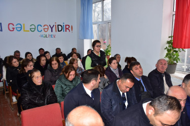 Qax Rayon İcra Hakimiyyətinin başçısı Elvin Paşayev Qaşqaçay kəndində sakinlərlə  görüşüb.