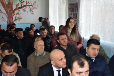 Qax Rayon İcra Hakimiyyətinin başçısı Elvin Paşayev Şotavar kəndində səyyar qəbul keçirib
