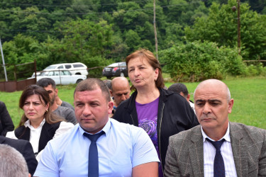 Qax Rayon İcra Hakimiyyətinin başçısı Elvin Paşayev Armudlu kəndində səyyar qəbul keçirib