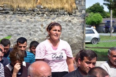 Qax Rayon İcra Hakimiyyətinin başçısı Elvin Paşayev Uzuntala kəndində səyyar qəbul keçirib