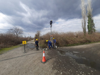 Vətəndaş qəbulları zamanı irəli sürülən rəy və təkliflər nəzərə alınaraq aidiyyatı qurumlara yönləndirilir və onların həlli istiqamətində təxirəsalınmaz tədbirlər görülür.