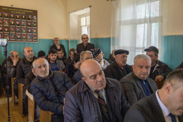 Qax Rayon İcra Hakimiyyətinin başçısı Elvin Paşayev Əmircan kəndində səyyar qəbul keçirib