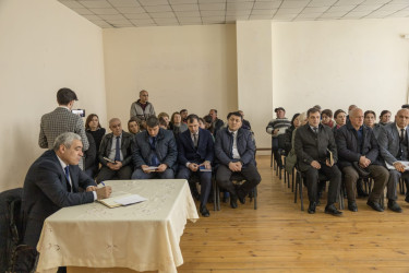 Qax Rayon İcra Hakimiyyətinin başçısı Elvin Paşayev Qorağan kəndində səyyar qəbul keçirib