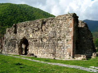 Sabahın xeyir, Qax!