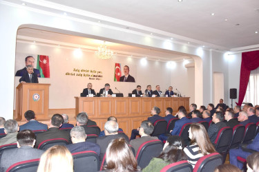 Qax rayonunun 2025-ci ilinin sosial-iqtisadi inkişafının yekunları və həmin müddətdə görülən işlər barədə Rayon İcra Hakimiyyəti başçısının hesabat yığıncağı keçirilib