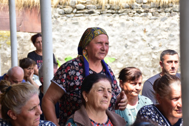 Qax Rayon İcra Hakimiyyətinin başçısı Elvin Paşayev Uzuntala kəndində səyyar qəbul keçirib