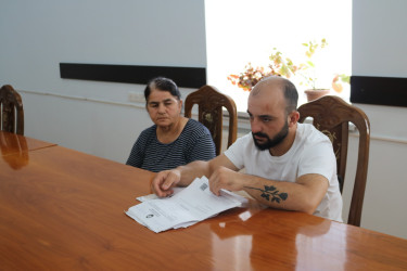 Qəbul zamanı rayon rəhbəri müavinlərin, şöbə müdirlərinin, rayonun idarə, müəssisə və xidmət sahələrinin rəhbərlərinin iştirakı ilə vətəndaşları qəbul edib və onları narahat edən məsələlərlə yaxından tanış olub