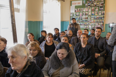 Qax Rayon İcra Hakimiyyətinin başçısı Elvin Paşayev Əmircan kəndində səyyar qəbul keçirib