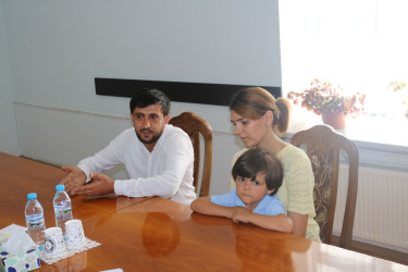 Qax Rayon İcra Hakimiyyətinin başçısı Elvin Paşayev vətəndaşların müraciət və təkliflərini dinləyib