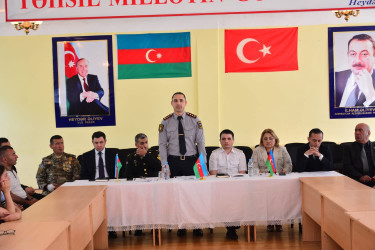 Qax şəhər Namiq Allahverdiyev adına 2 nömrəli məktəb-liseydə İnsan Hüquqları Aylığı çərçivəsində maarifləndirici görüş keçirilib