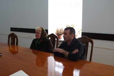 İcra Hakimiyyətinin səlahiyyətləri daxilində olan məsələlərin həlli istiqamətində yerindəcə tapşırıqlar verilib