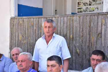 Qax Rayon İcra Hakimiyyətinin başçısı Elvin Paşayev Fıstıqlı kəndində səyyar qəbul keçirib