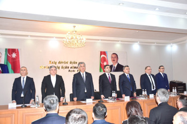 Qax rayonunun 2025-ci ilinin sosial-iqtisadi inkişafının yekunları və həmin müddətdə görülən işlər barədə Rayon İcra Hakimiyyəti başçısının hesabat yığıncağı keçirilib