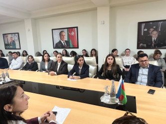 Qax rayonunda ilk dəfə pedaqoji fəaliyyətə başlayan ümumtəhsil məktəblərinin gənc müəllimləri üçün “Sağlam gənclik, güclü məfkurə və təhsil” mövzusunda dəyirmi masa təşkil olunub.