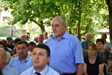 Qax Rayon İcra Hakimiyyətinin başçısı Elvin Paşayev Ağçay kəndində səyyar qəbul keçirib