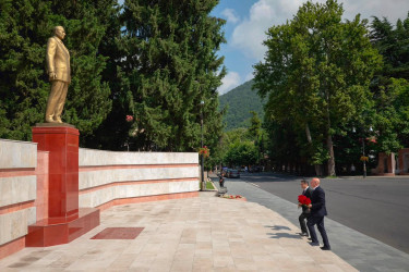 Dövlət Şəhərsalma və Arxitektura Komitəsinin sədri Anar Quliyev vətəndaş qəbulu çərçivəsində bu gün Qax şəhərinə səfər edib