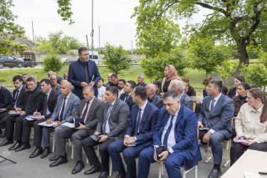 Qax Rayon İcra Hakimiyyətinin başçısı Elvin Paşayev Amanlı kəndində səyyar qəbul keçirib