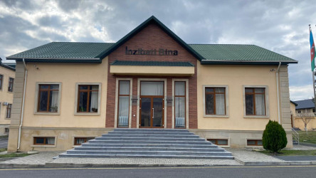 Stansiyanın ərazisində 3 hektar sahədə Çin texnologiyası əsasında intensiv tipli tut bağları salınıb.