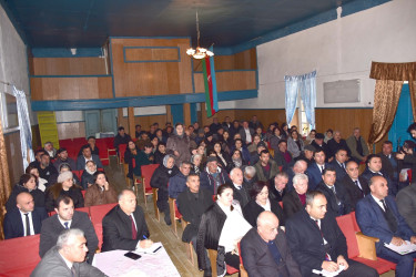 Qax Rayon İcra Hakimiyyətinin başçısı Elvin Paşayev İlisu kəndində səyyar qəbul keçirib