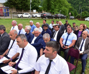 Qax Rayon İcra Hakimiyyətinin başçısı Elvin Paşayev Armudlu kəndində səyyar qəbul keçirib