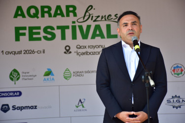 Qax Rayon İcra Hakimiyyəti və Kənd Təsərrüfatı Nazirliyinin Aqrar İnnovasiya Mərkəzinin birgə təşkilatçılığı ilə “Qax Günləri” çərçivəsində Qax rayonunun “İçəribazar” qala kompleksi ərazisində Aqrar Biznes Festivalı təşkil olunub