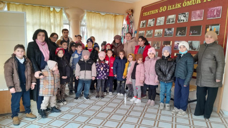 Əmək və Əhalinin Sosial Müdafiəsi Nazirliyinin tabeliyindəki Sosial Xidmətlər Agentliyinin sosial sifarişi əsasında rayonda fəaliyyət göstərən “Günərzi” qayğı mərkəzi sağlamlıq imkanları məhdud uşaqlara və ya sosial təhlükəli vəziyyətdə olan yetkinlik yaşına çatmayanlara xüsusi proqramlar və ya fərdi qayğı göstərirlər