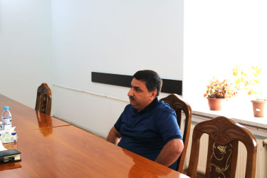 Sakinlərə qaldırdıqları müraciətlərə dair qanunvericiliyin tələbləri izah olunmuşdur