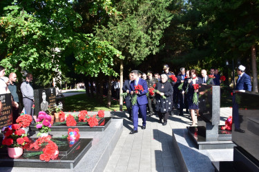 27 sentyabr Azərbaycan tarixində xalqımızın milli iradəsini, vətən sevgisini və dövlətçilik əzmini nümayiş etdirən mühüm və unudulmaz tarixdir.
