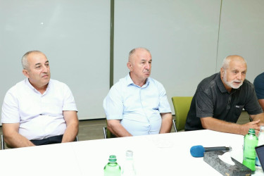 “Azəriqaz” İB-nin baş direktoru Qax rayonunda vətəndaş qəbulu keçirib
