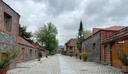 “İçəribazar” qala kompleksi