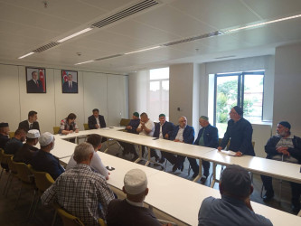 Azərbaycan Respublikasının Dini Qurumlarla İş üzrə Dövlət Komitəsinin Zaqatala regional bölməsinin, Qax Rayon İcra Hakimiyyətinin və Qafqaz Müsəlmanları İdarəsinin Qax rayon Qazılığının birgə təşkilatçılığı ilə Heydər Əliyev Mərkəzində "Radikalizm və ekstremizimlə  mübarizədə dini icmaların rolu " mövzusunda maarifləndirici tədbir keçirilib