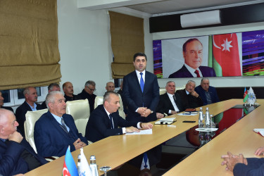 Qax rayon İcra Hakimiyyətinin Başçısı Elvin Paşayev ağsaqqallarla görüş keçirib