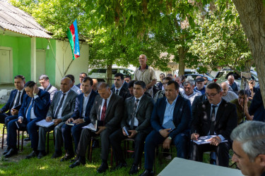 Qax Rayon İcra Hakimiyyətinin başçısı Elvin Paşayev Tanqıt kəndində səyyar qəbul keçirib