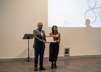 Qax Rayon İcra Hakimiyyətinin təşkilatçılığı ilə Heydər Əliyev Mərkəzində     “8 Mart - Beynəlxalq Qadınlar Günü” münasibətilə bayram tədbiri keçirilib.