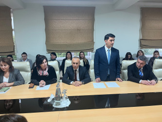 Qax rayonunda ilk dəfə pedaqoji fəaliyyətə başlayan ümumtəhsil məktəblərinin gənc müəllimləri üçün “Sağlam gənclik, güclü məfkurə və təhsil” mövzusunda dəyirmi masa təşkil olunub.