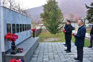 Rayon İcra Hakimiyyətinin başçısı Elvin Paşayev mütəmadi olaraq şəhid ailələrini ziyarət edir