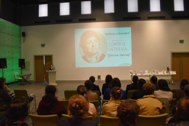 Görkəmli oftalmoloq alim, akademik Zərifə Əliyevanın xatirəsi anılıb