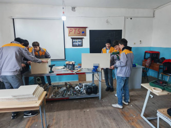 Tofiq İsmayılov adına şəhər 5 nömrəli tam orta məktəbdə peşə təmayüllü sinif fəaliyyət göstərir