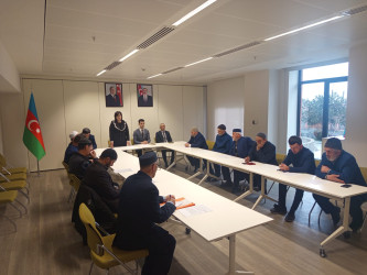 Qax Rayon İcra Hakimiyyəti və Dini Qurumlarla İş üzrə Dövlət Komitəsinin regional bölməsinin birgə təşkilatçılığı ilə Heydər Əliyev Mərkəzində “Müqəddəs Ramazan ayı ilə əlaqədar qarşıda duran vəzifələr” mövzusunda görüş keçirilib.