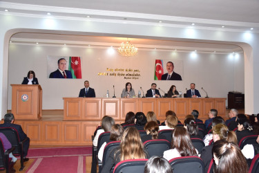 Qax Rayon İcra Hakimiyyətinin başçısı Elvin Paşayev rayon təhsil işçiləri ilə görüşərək onlarla fikir mübadiləsi aparıb