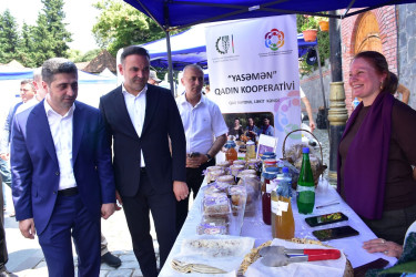 Qax Rayon İcra Hakimiyyəti və Kənd Təsərrüfatı Nazirliyinin Aqrar İnnovasiya Mərkəzinin birgə təşkilatçılığı ilə “Qax Günləri” çərçivəsində Qax rayonunun “İçəribazar” qala kompleksi ərazisində Aqrar Biznes Festivalı təşkil olunub