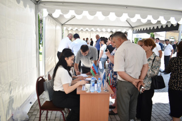 Müasir dövrdə hər bir dövlətin sosial-iqtisadi siyasətinin prioritet istiqamətlərindən birini səmərəli məşğulluq strategiyasının formalaşdırılması və əmək bazarının müasir çağırışlara uyğun tənzimlənməsi təşkil edir