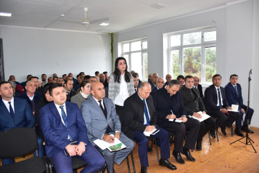 Qax Rayon İcra Hakimiyyətinin başçısı Elvin Paşayev Lələli kəndində səyyar qəbul keçirib
