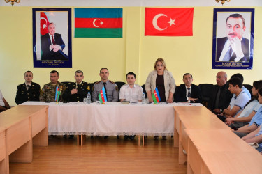 Qax şəhər Namiq Allahverdiyev adına 2 nömrəli məktəb-liseydə İnsan Hüquqları Aylığı çərçivəsində maarifləndirici görüş keçirilib
