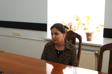 Sakinlərə qaldırdıqları müraciətlərə dair qanunvericiliyin tələbləri izah olunmuşdur