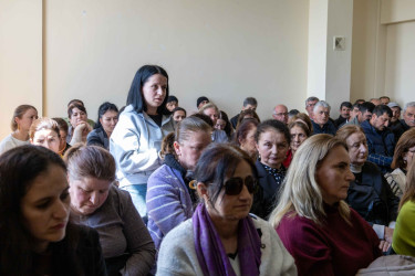 Qax Rayon İcra Hakimiyyətinin başçısı Elvin Paşayev Ləkit kəndində səyyar qəbul keçirib