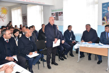 Qax Rayon İcra Hakimiyyətinin başçısı Elvin Paşayev Şotavar kəndində səyyar qəbul keçirib