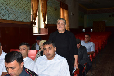 Qax Rayon İcra Hakimiyyətinin başçısı Elvin Paşayev Sarıbaş kəndində səyyar qəbul keçirib