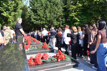 27 sentyabr Azərbaycan tarixində xalqımızın milli iradəsini, vətən sevgisini və dövlətçilik əzmini nümayiş etdirən mühüm və unudulmaz tarixdir.